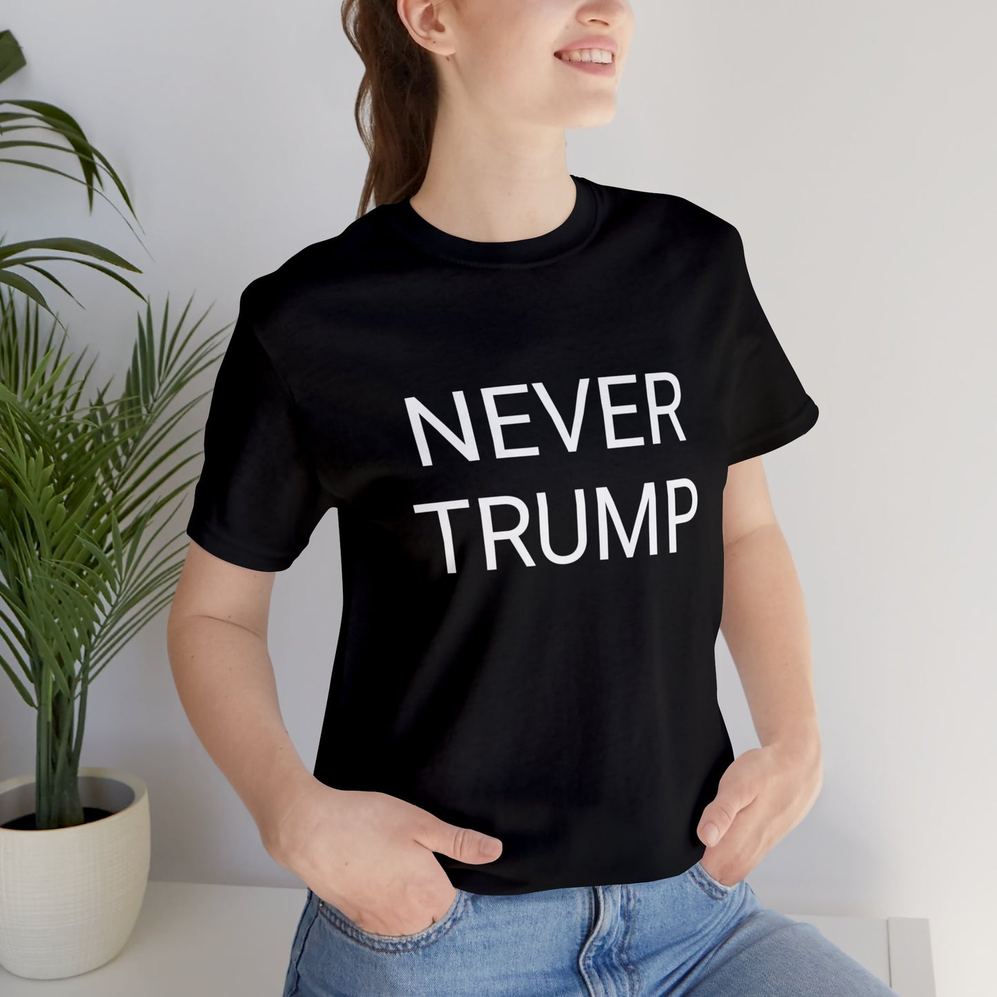 Never Trump Unisex Short Sleeve Tee BLACK